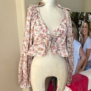 TULAROSA Bristol Balloon Sleeve Tie Front Crop Top